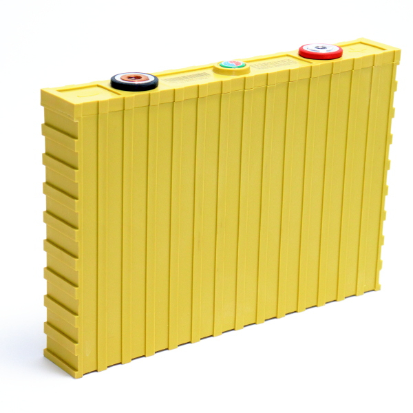 LiFePo4 200Ah lithium iron phosphate prismatic battery Winston yellow (3,3V/200Ah) 